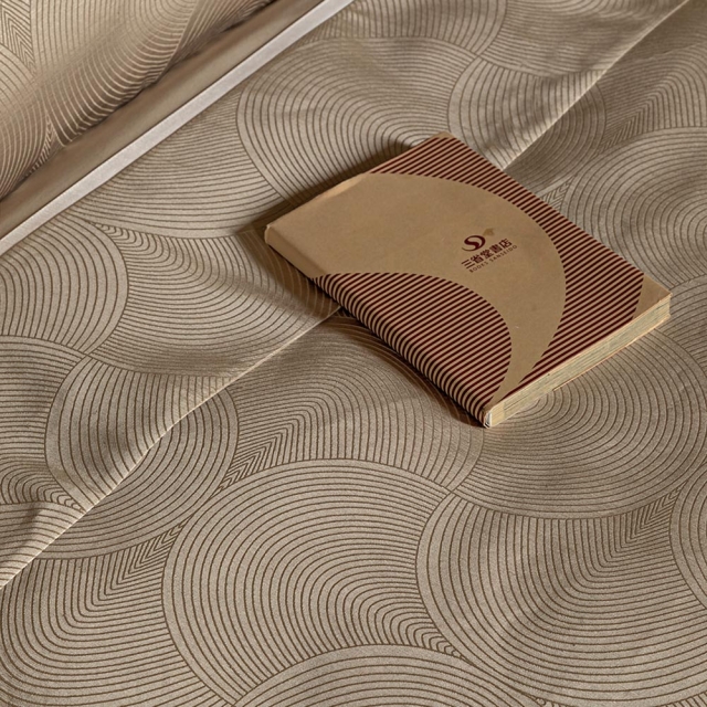 VIA MANZONI Copriletto