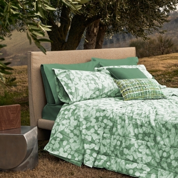 LUNARIA Comforter