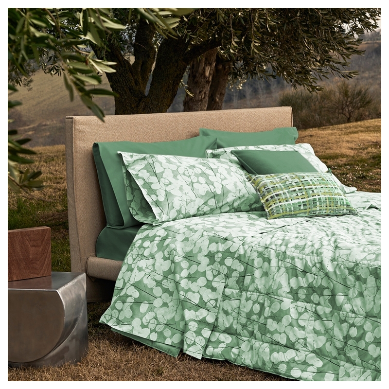 LUNARIA Comforter